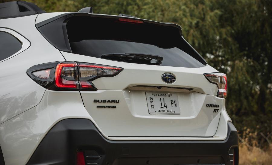 Детали экстерьера Subaru Outback Onyx Edition XT 2019 года  (NA) (фото 37 из 40)